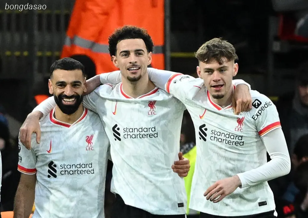 Kết quả vòng 24 Premier League: Liverpool xây chắc ngôi đầu