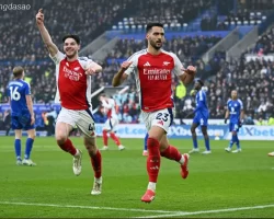 Kết quả vòng 25 Premier League: Arsenal nhọc nhằn hạ Leicester