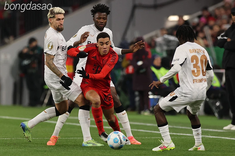 Nhận định soi kèo Bayer Leverkusen vs Bayern Munich, 03h00 ngày 12.03-1