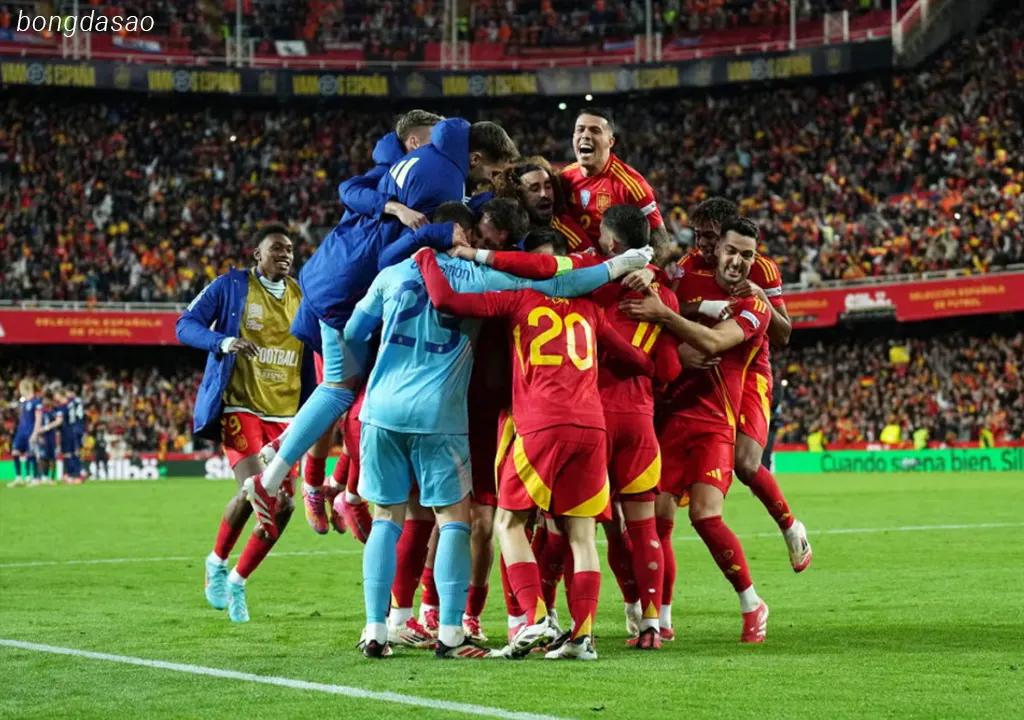 Kết quả tứ kết Nations League 2024/25: Chủ nhà đi tiếp