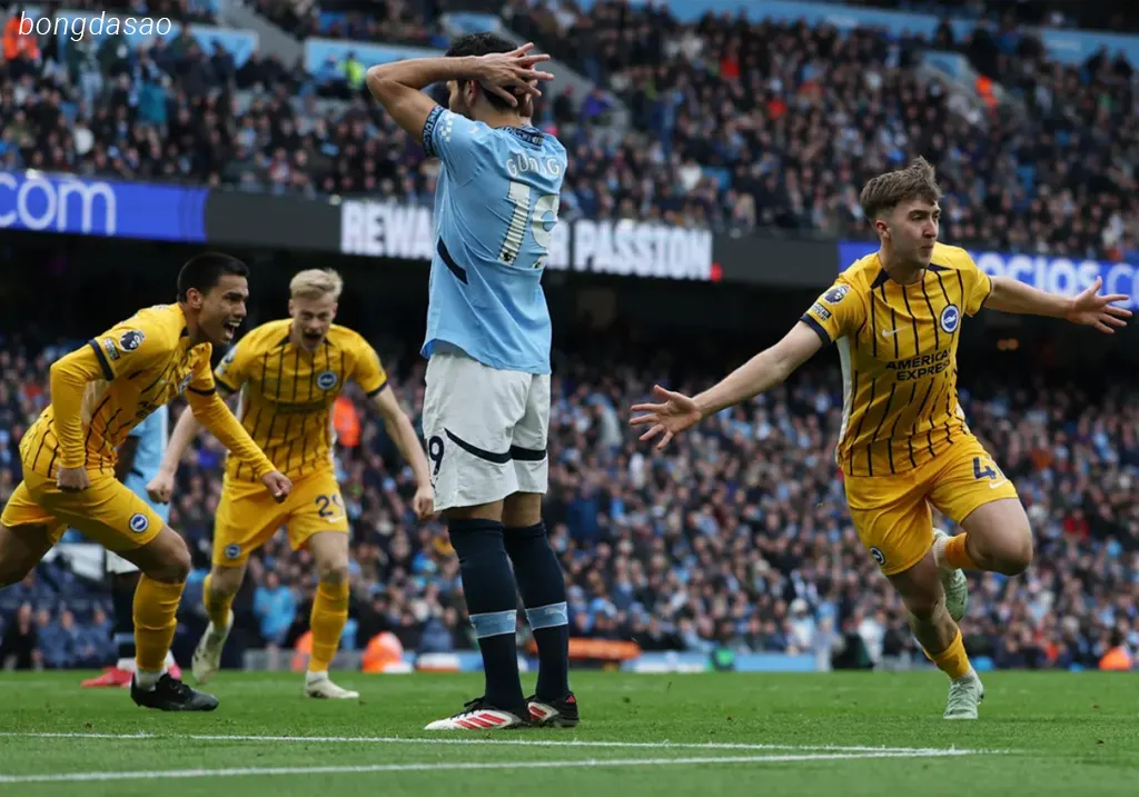 Kết quả vòng 29 Premier League: Man City lại mất điểm