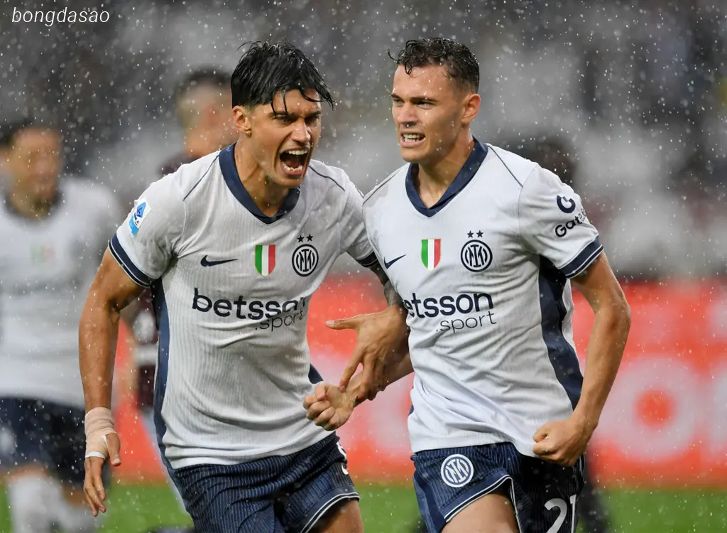 Kết quả vòng 36 Serie A: Inter Milan áp sát Napoli