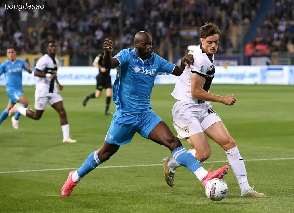 Kết quả vòng 37 Serie A: Napoli bỏ lỡ cơ hội