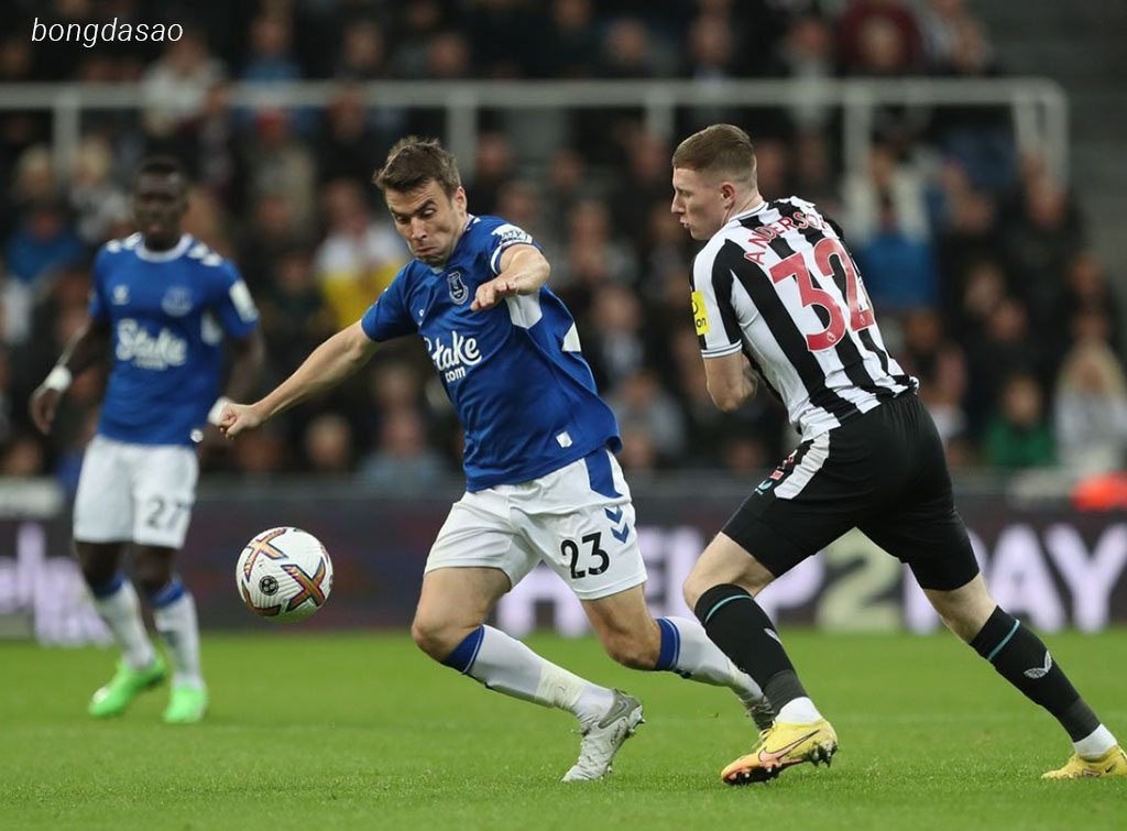Soi kèo xiên ngày 25/05 Newcaste vs Everton, Premier League