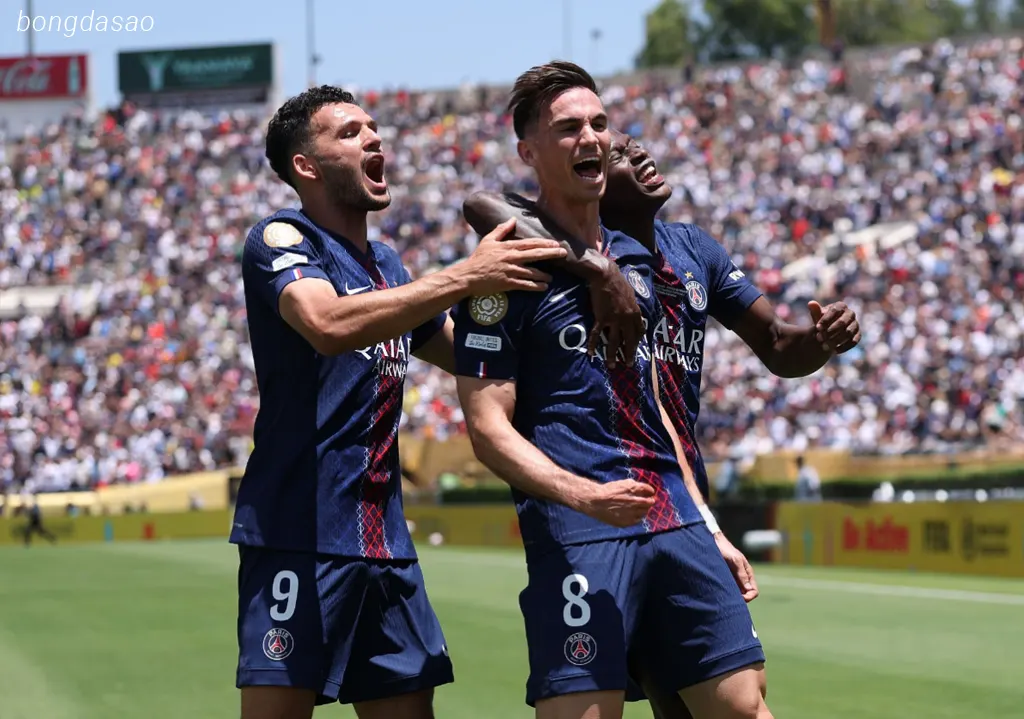Kết quả bóng đá ngày 16/06: PSG hủy diệt Atletico Madrid