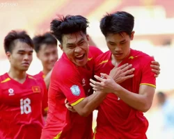Kết quả bóng đá ngày 25/07: U23 Việt Nam vào chung kết