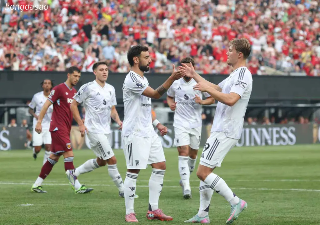 Kết quả bóng đá ngày 27/07: Man United có chiến thắng đầu tay