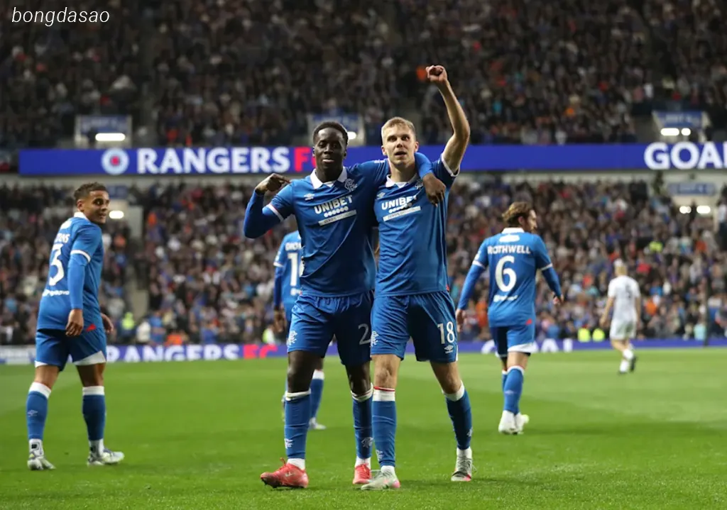 Kết quả bóng đá ngày 06/08: Rangers đè bẹp Viktoria Plzen