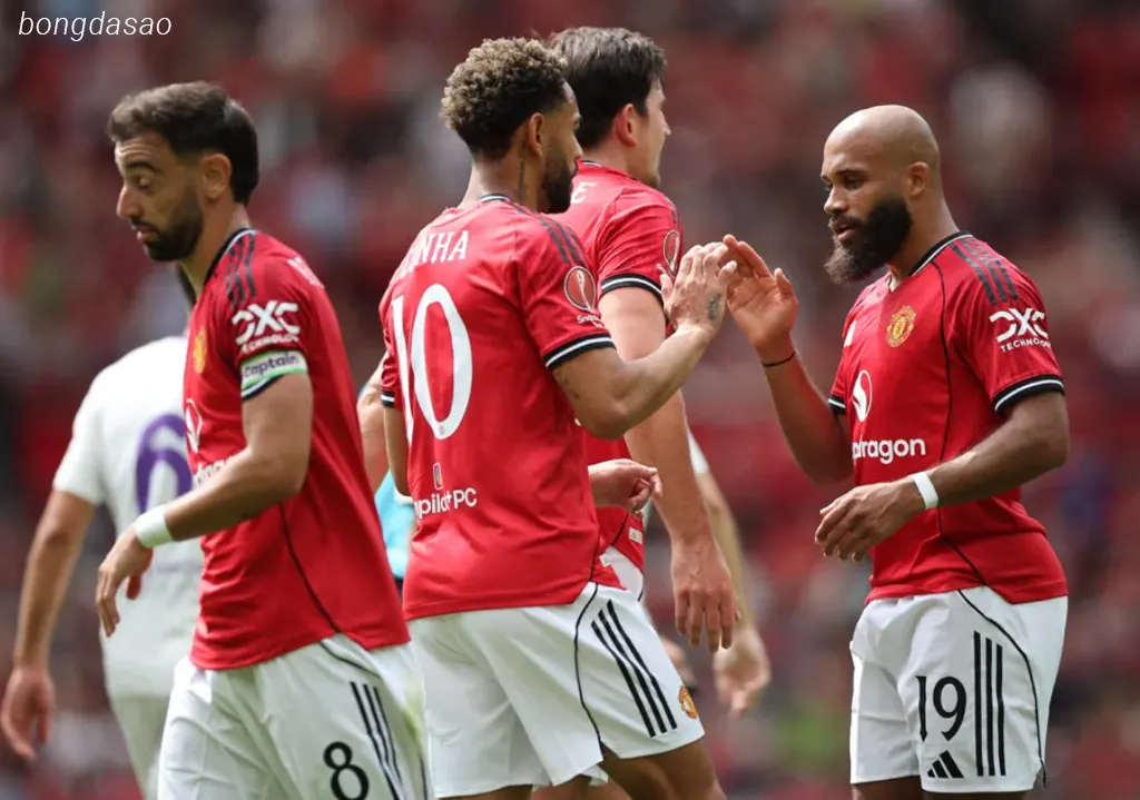 Kết quả bóng đá ngày 09/08: Man United nối dài chuỗi bất bại