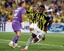 Kết quả bóng đá ngày 13/08: Fenerbahce ngược dòng ấn tượng