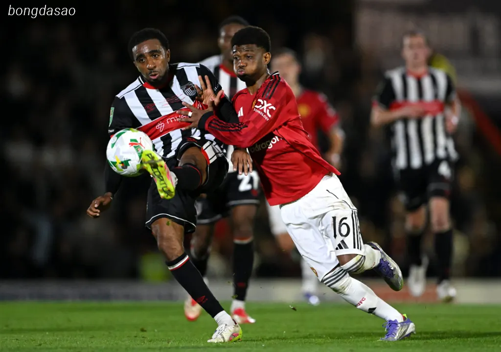 Kết quả bóng đá ngày 28/08: Grimsby Town vs Man United