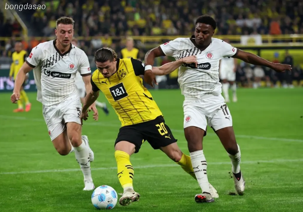 Kết quả vòng 1 Bundesliga: Dortmund gây thất vọng
