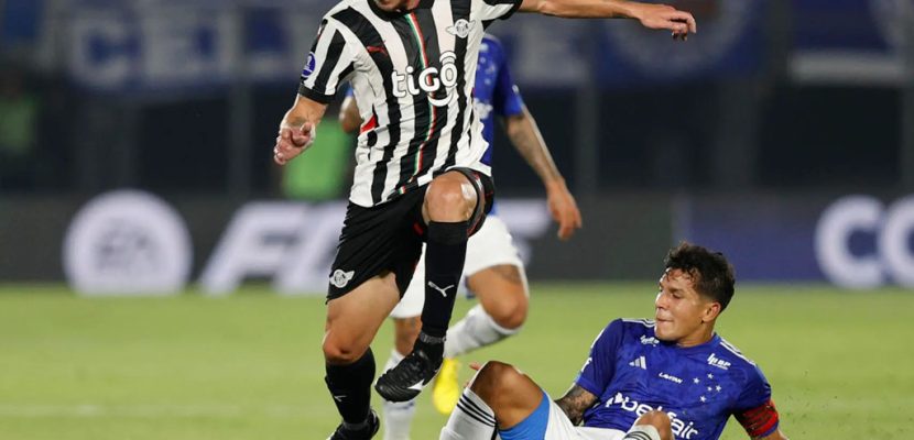 Soi kèo xiên ngày 11/08 Cruzeiro vs Santos, VĐQG Brazil