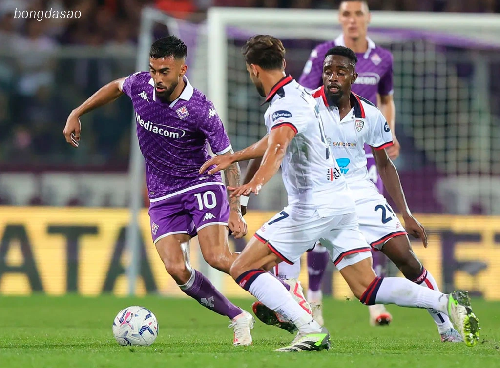 Soi kèo xiên ngày 24/08 Cagliari vs Fiorentina, Serie A