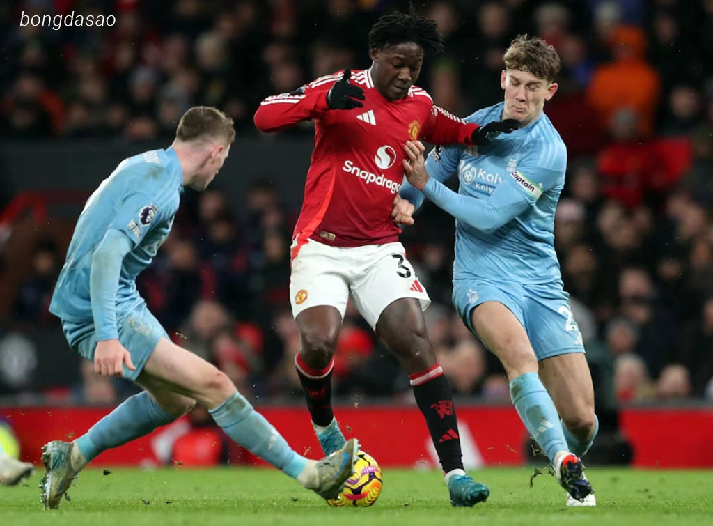 Nhận định kèo xiên ngày 28/08 Grimsby Town vs Man United, 02h00, Carabao Cup