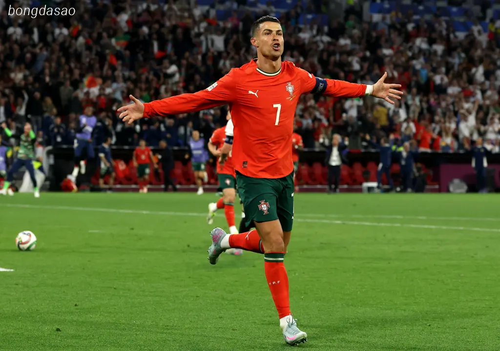 Kết quả bóng đá ngày 10/09: Bồ Đào Nha vượt ải Hungary