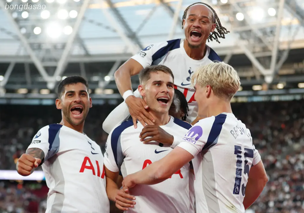 Kết quả bóng đá ngày 13/09: West Ham vs Tottenham