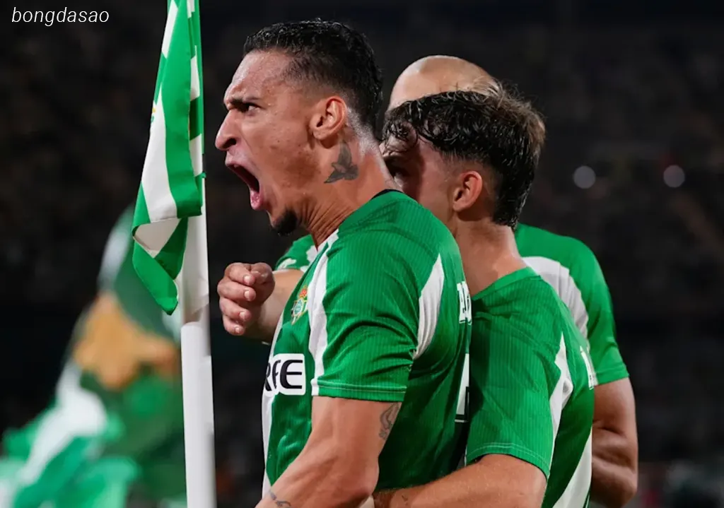 Kết quả bóng đá ngày 25/09: Antony cứu Real Betis