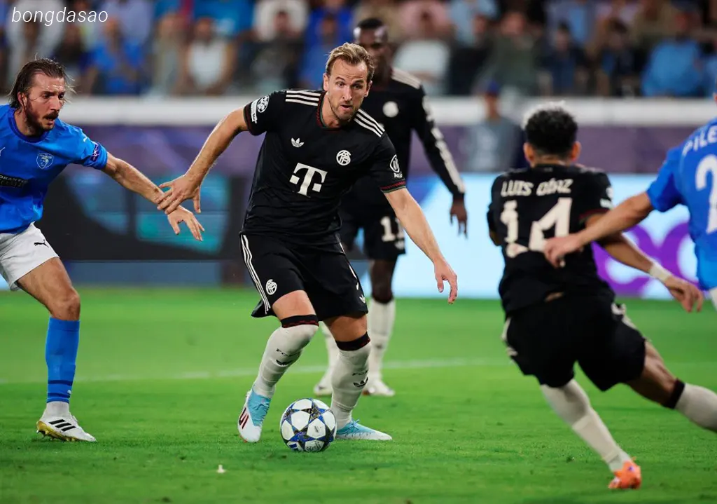 Kết quả bóng đá ngày 01/10: Pafos vs FC Bayern Munich