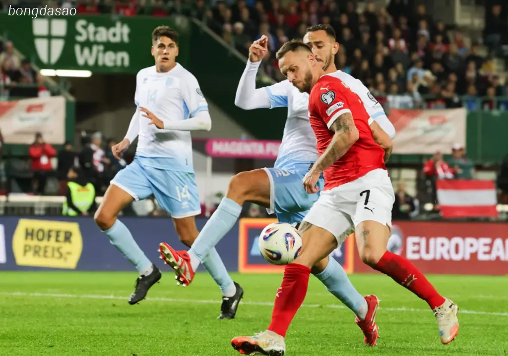 Kết quả bóng đá ngày 13/10: Romania vs Áo