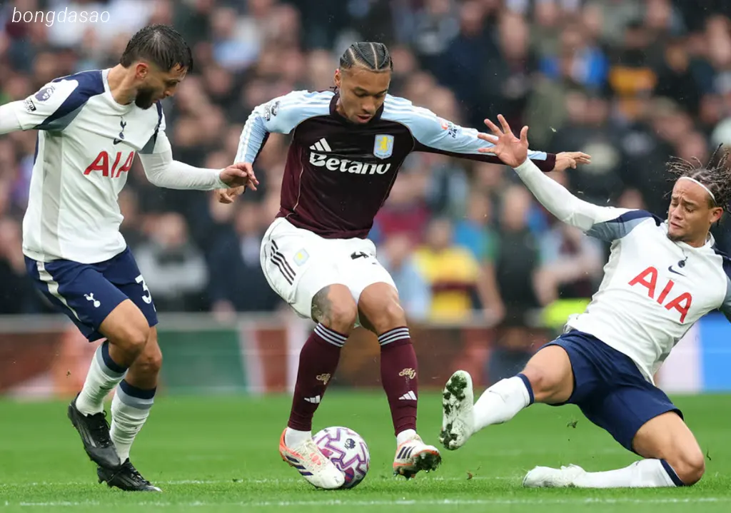 Kết quả bóng đá ngày 18/10: Tottenham vs Aston Villa