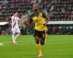 Kết quả bóng đá ngày 01/11: Dortmund nỗ lực bám đuổi