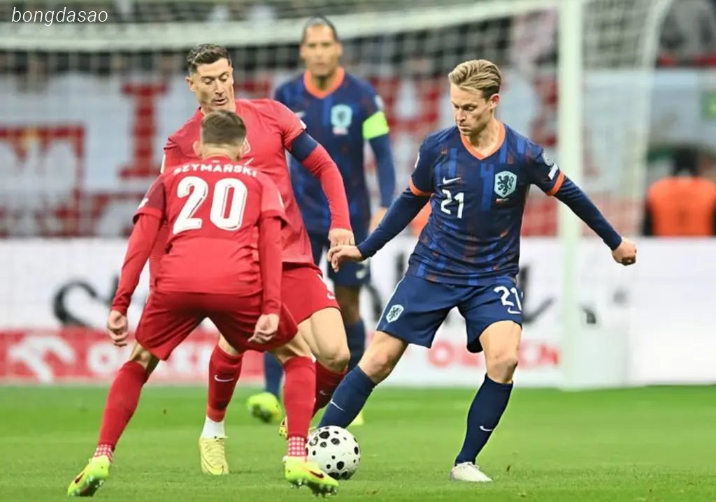 Kết quả vòng 10 Bundesliga: Ba Lan vs Hà Lan