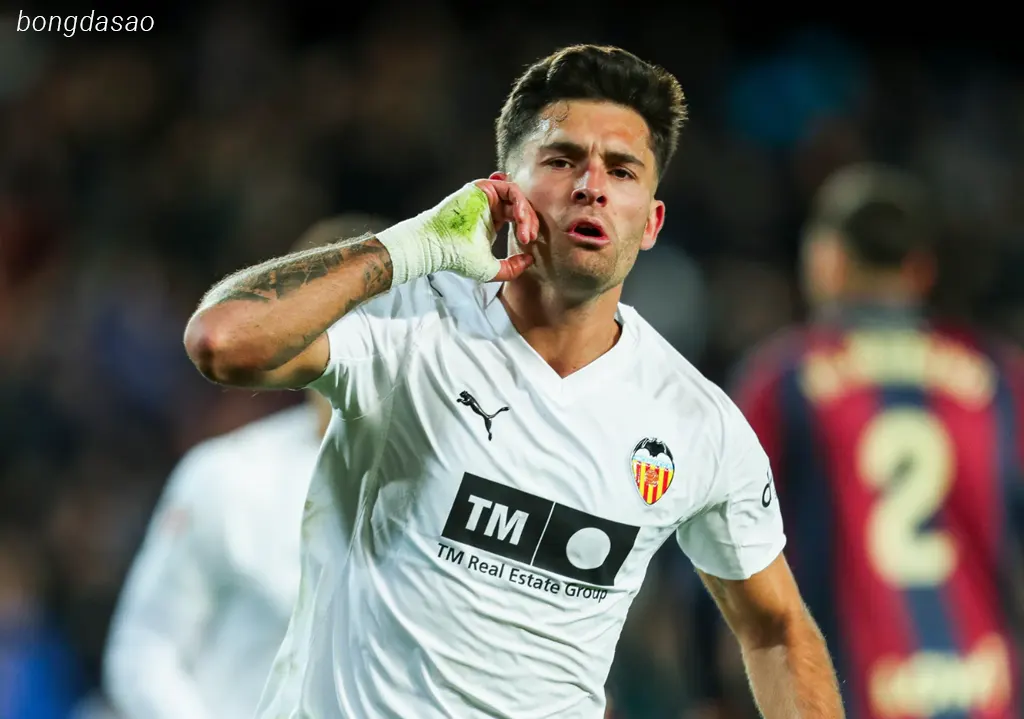 Kết quả bóng đá ngày 22/11: Valencia vs Levante